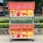 Xe bán trà đào