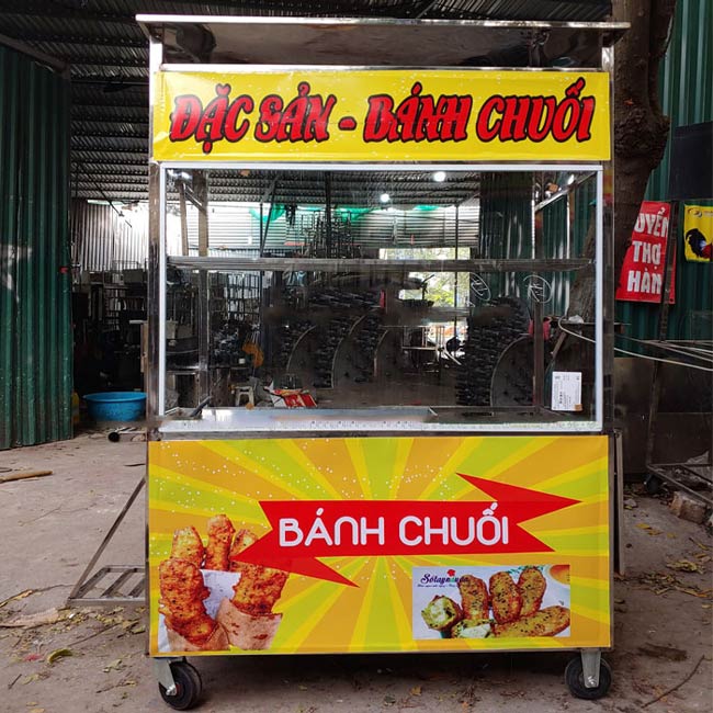 Xe bán chuối chiên